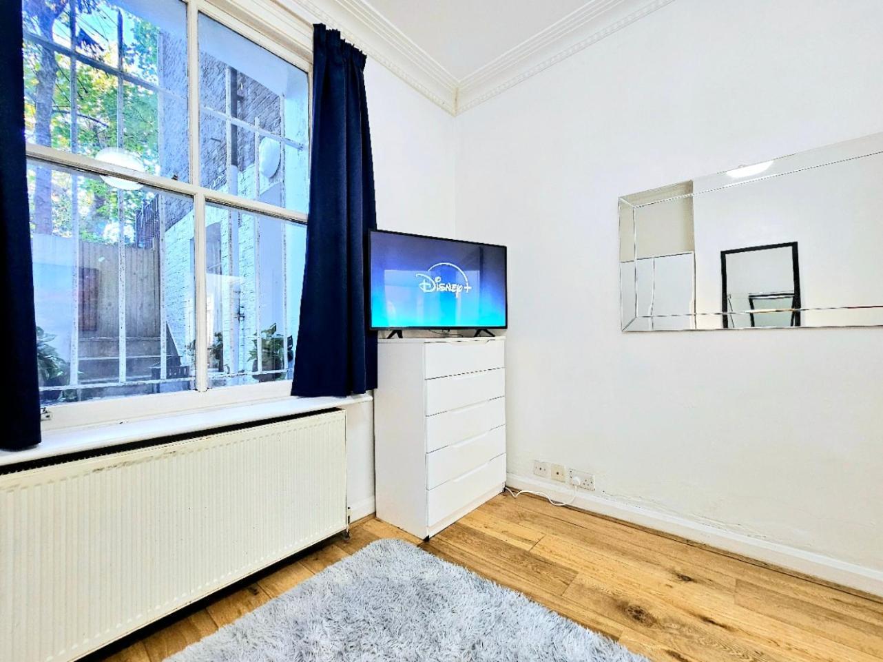 Spacious & Cosy 2 Bedroom Home Plus 2 Sofa-Beds With Private Entrance And Back Patio, 3 Min Walk To Earl'S Court Station London Exterior photo